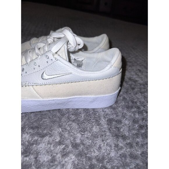 NIKE SB Shane Premium Skateboarding Shoes (DM0478-111) Size 5 - Picture 8 of 10